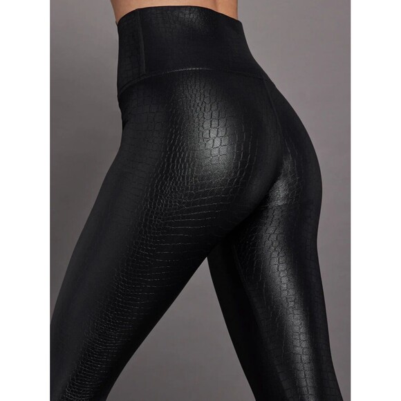 CARBON38 High Rise Croc Takara Shine Black Leggings 26" Size XL